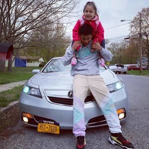 Meet your Posher, Jonathan